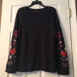 Floral Bell Sleeve Sweater, L | American Eagle